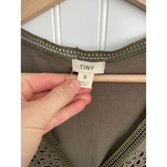 Anthropologie Tiny Cara Wrap Top Olive Women’s Size Small Blouse, Lace, Tie - Picture 4 of 5